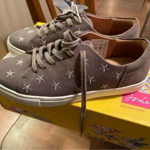 NWT IN BOX! Joules Solent Luxe grey star LEATHER sneakers size 38 7 7.5